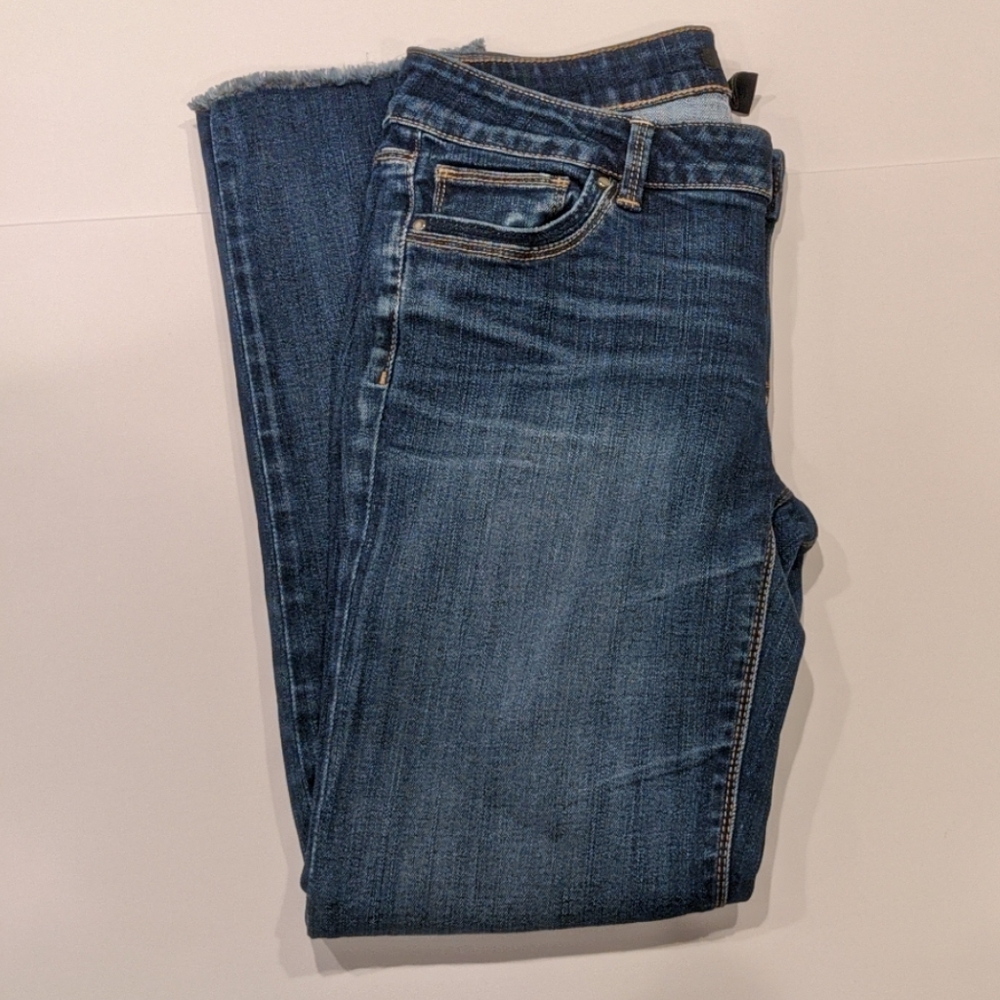 WHBM Bronze Stitching Cropped Skinny Blue Jeans